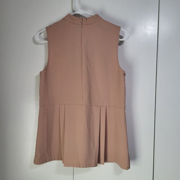 Ann Taylor Sleeveless Mock Neck Tank Blouse with Pleats SZ Small Pinkish Beige - Picture 3 of 10